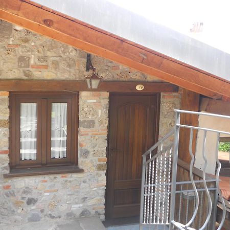 Agriturismo La Casa Del Ghiro Pimonte Exterior photo